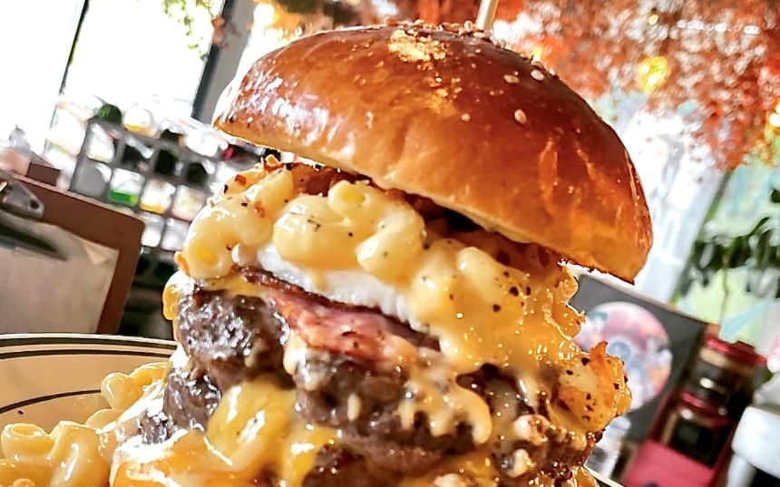 ハンバーガー　Maverick